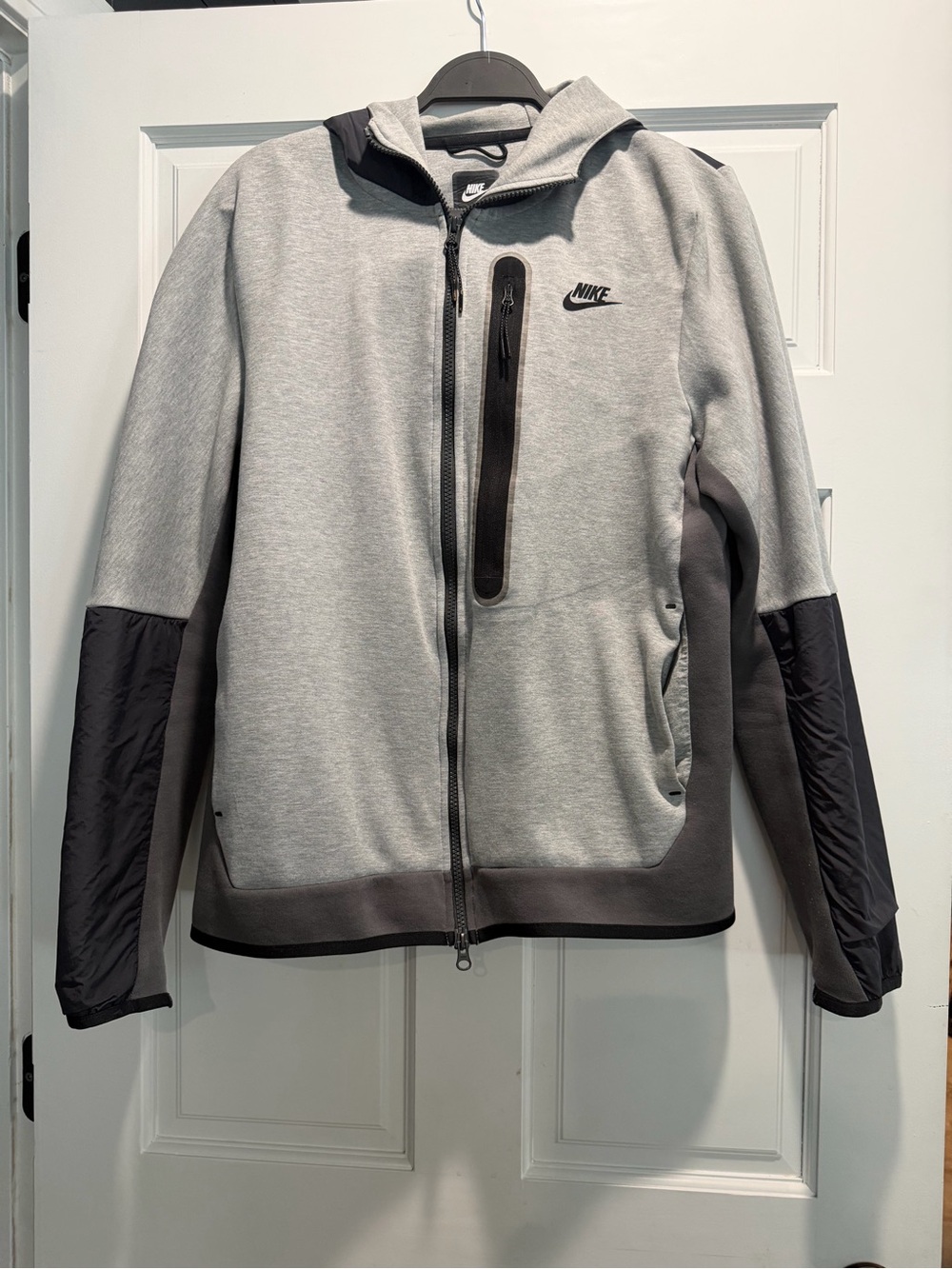 Nike Men’s Light Gray and Dark Gray Hooded Jacket